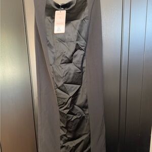 Black Sleeveless Dress